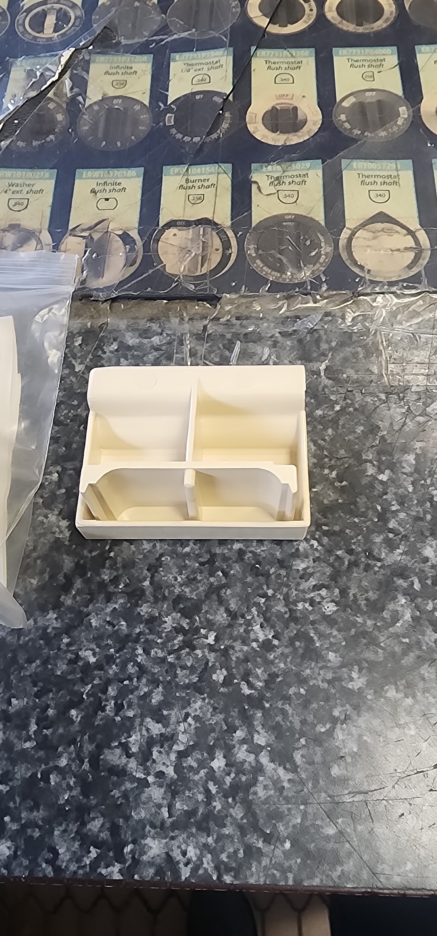 Frigidaire Refrigerator Bar Support / End Cap 5315288704 >> NLA <<