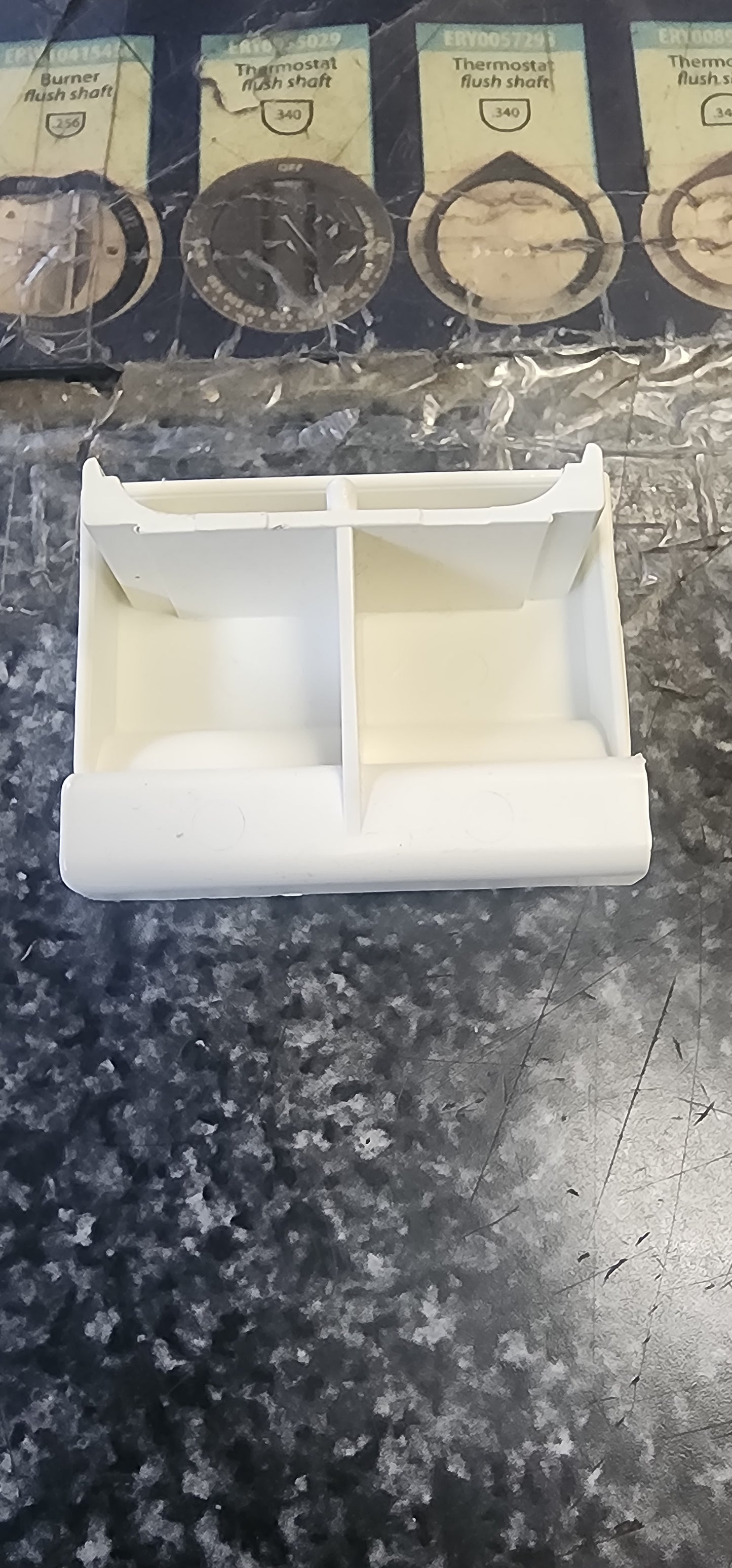 Frigidaire Refrigerator Bar Support/End Cap 5315288802 >> NLA <<