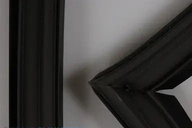BLK FZR SEAL OEM