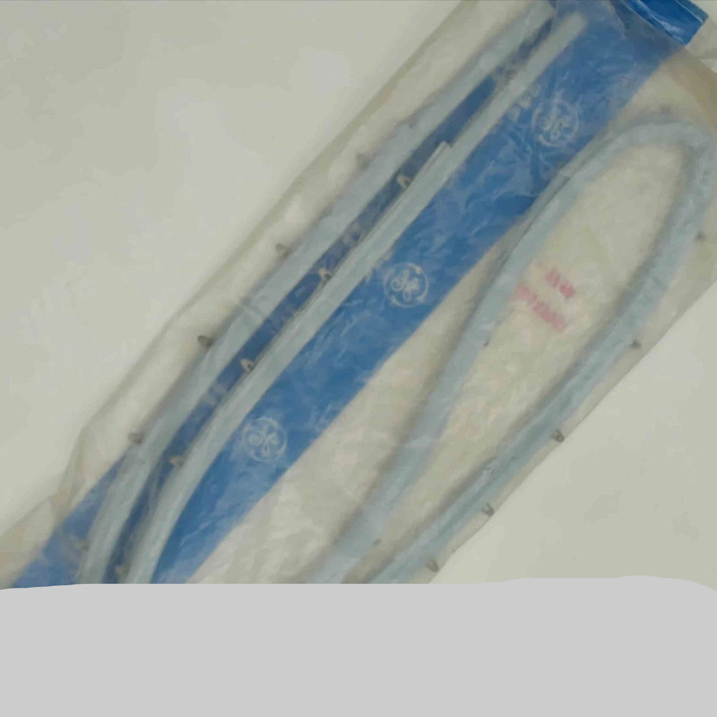 General Electric Dishwasher Door Seal With Clips (BLUE) WD08X5097 / WD8X5097 > NLA <