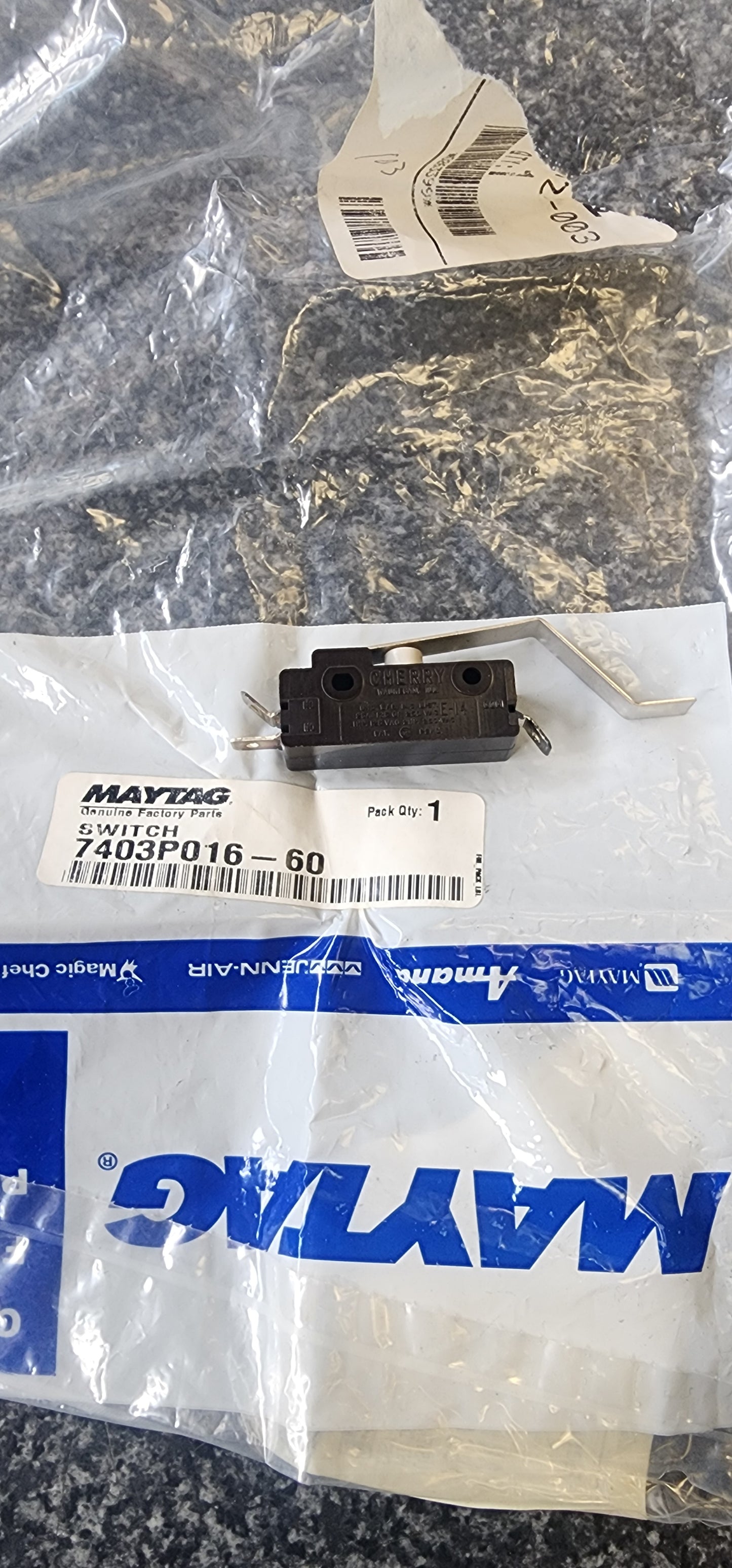 Whirlpool/Maytag Range/Wall Oven Door Switch 7403P016-60 / 1832382 >> NLA <<